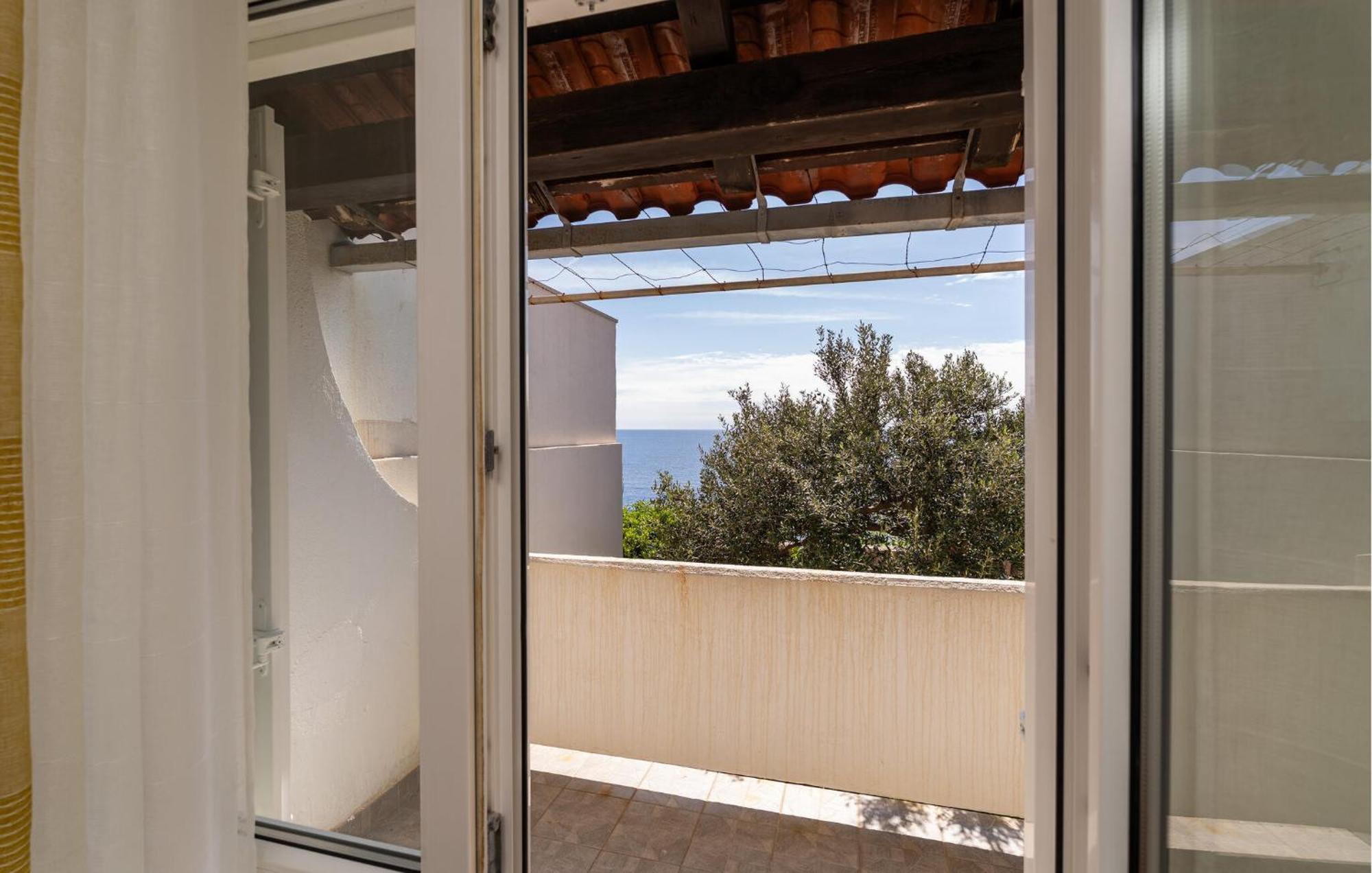 Cozy Apartment In Dubrovnik With House Sea View ภายนอก รูปภาพ
