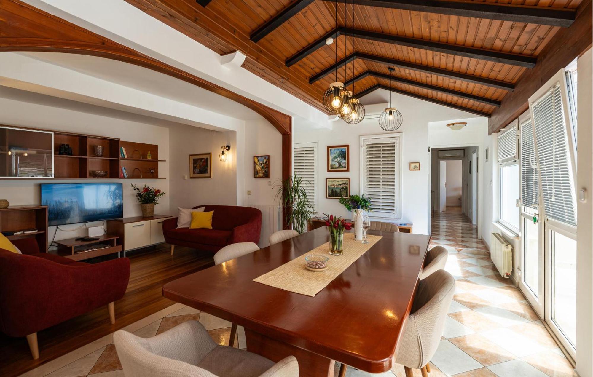 Cozy Apartment In Dubrovnik With House Sea View ภายนอก รูปภาพ